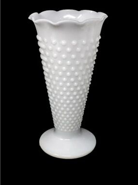 Vintage Anchor Hocking White Milk Glass Hobnail Vase Large Tall 9.5"